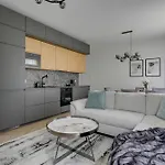 Nadmorski Dwor Premium With Parking Sauna & Gym By Lion شقة *