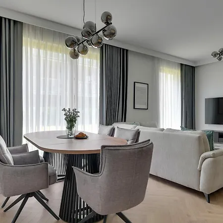 Nadmorski Dwór Premium With Parking Sauna&gym By Lion *