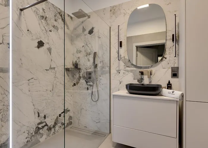 Nadmorski Dwor Premium With Parking Sauna & Gym By Lion شقة غدانسك